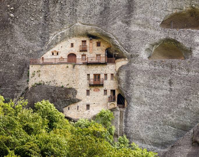 greek-evening-in-the-meteora-foothills-optional-excursion