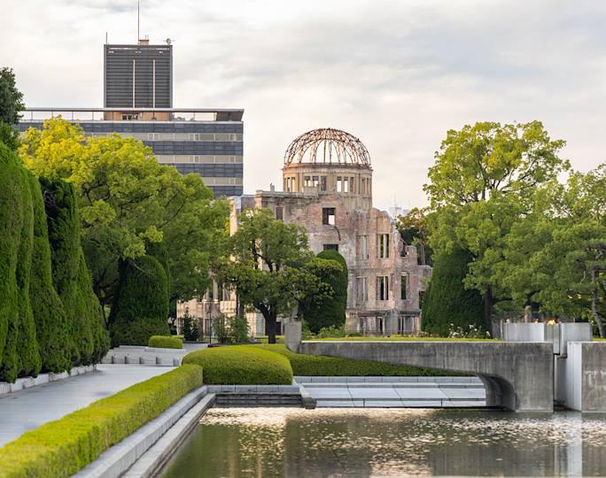explore-the-peace-memorial-park-and-museum-experience