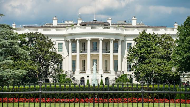 white-house-washington-dc-america-swiper-hero-gallery