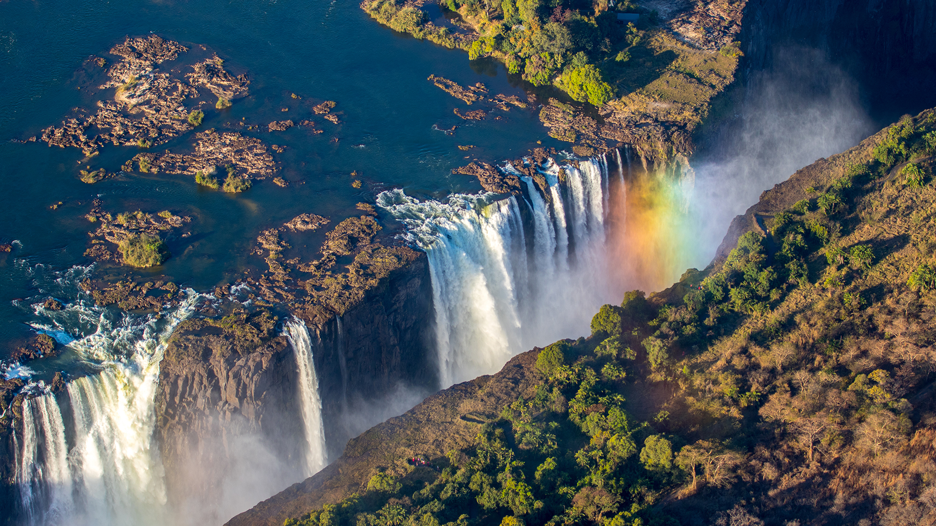 victoria-falls-zimbabwe-aerial-view-swiper-hero-gallery