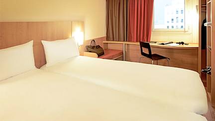 Ibis-Larco-Hotel-lima-room