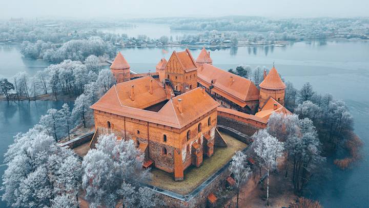 trakai-castle-lithuania-winter-aerial-swiper-hero-gallery