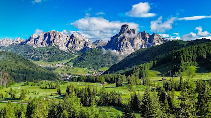 scenic-drive-through-the-dolomite-national-park-experience