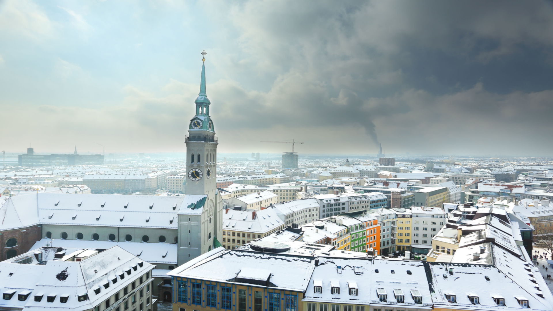 munich-town-square-day1