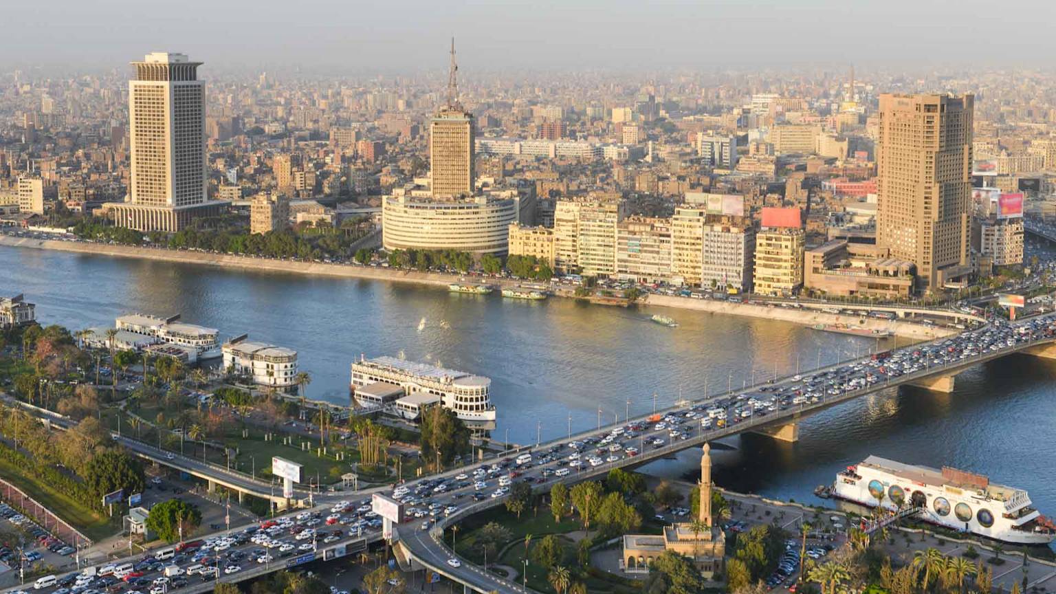 day9-cairo-sky-line-egypt-nile-jewel
