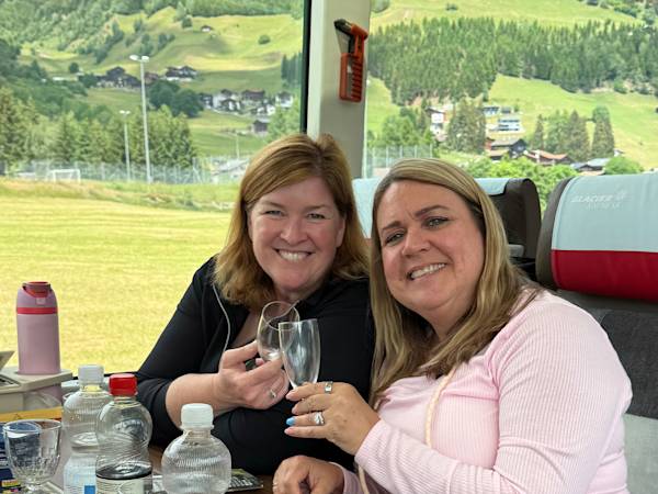 travel-chasers-signature-range-on-board-train