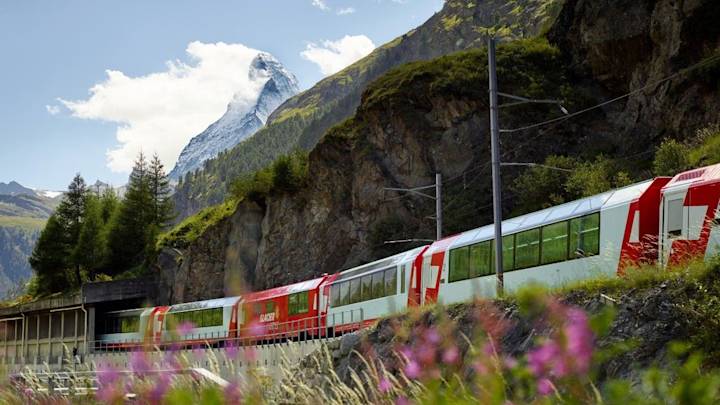 glacier-express-train-matterhorn-switzerland