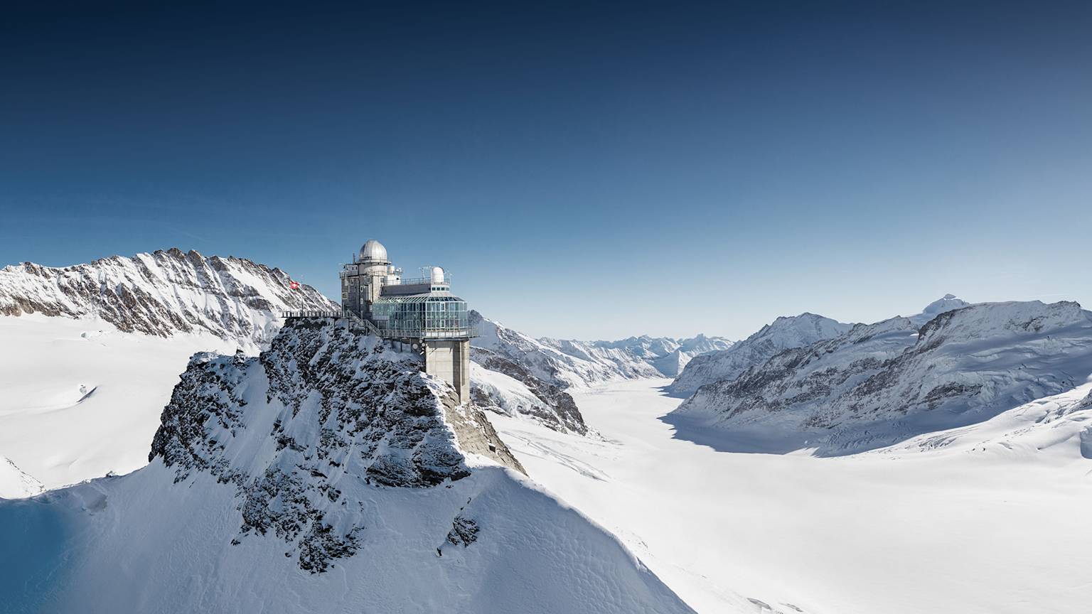 jungfraujoch-sphinx-glacier-swiper-hero-gallery