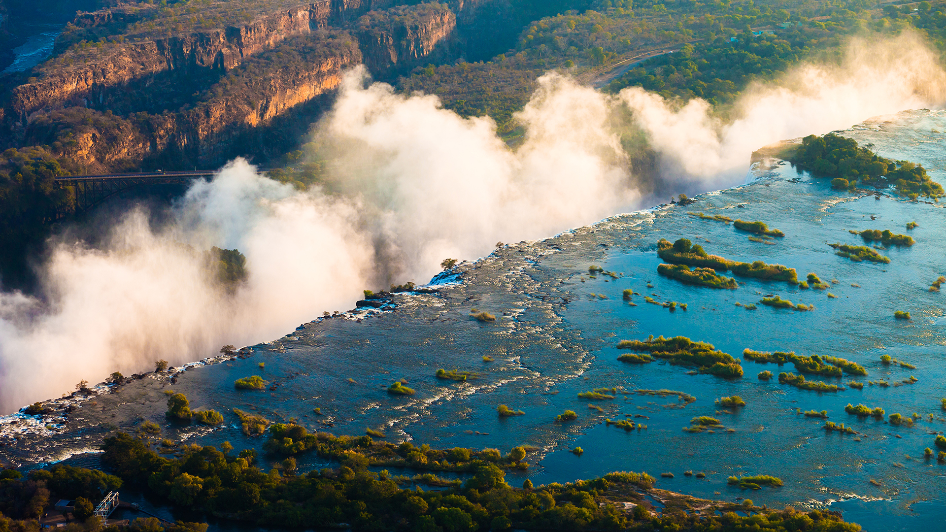 victoria-falls-zimbabwe-majestic-waterfalls