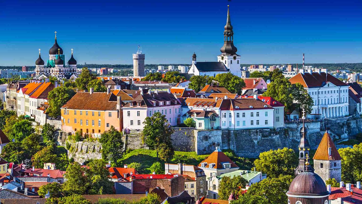 Tallinn-Estonia-Northern-Explorer-tour