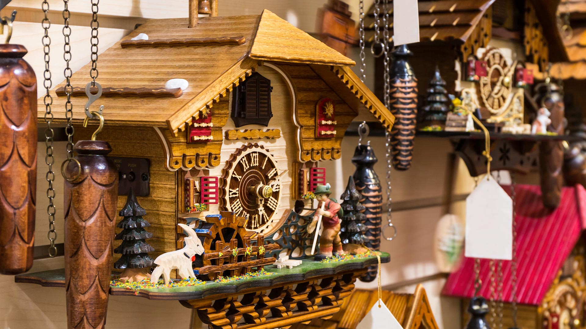 Germany-cuckoo-clock-Black-Forest