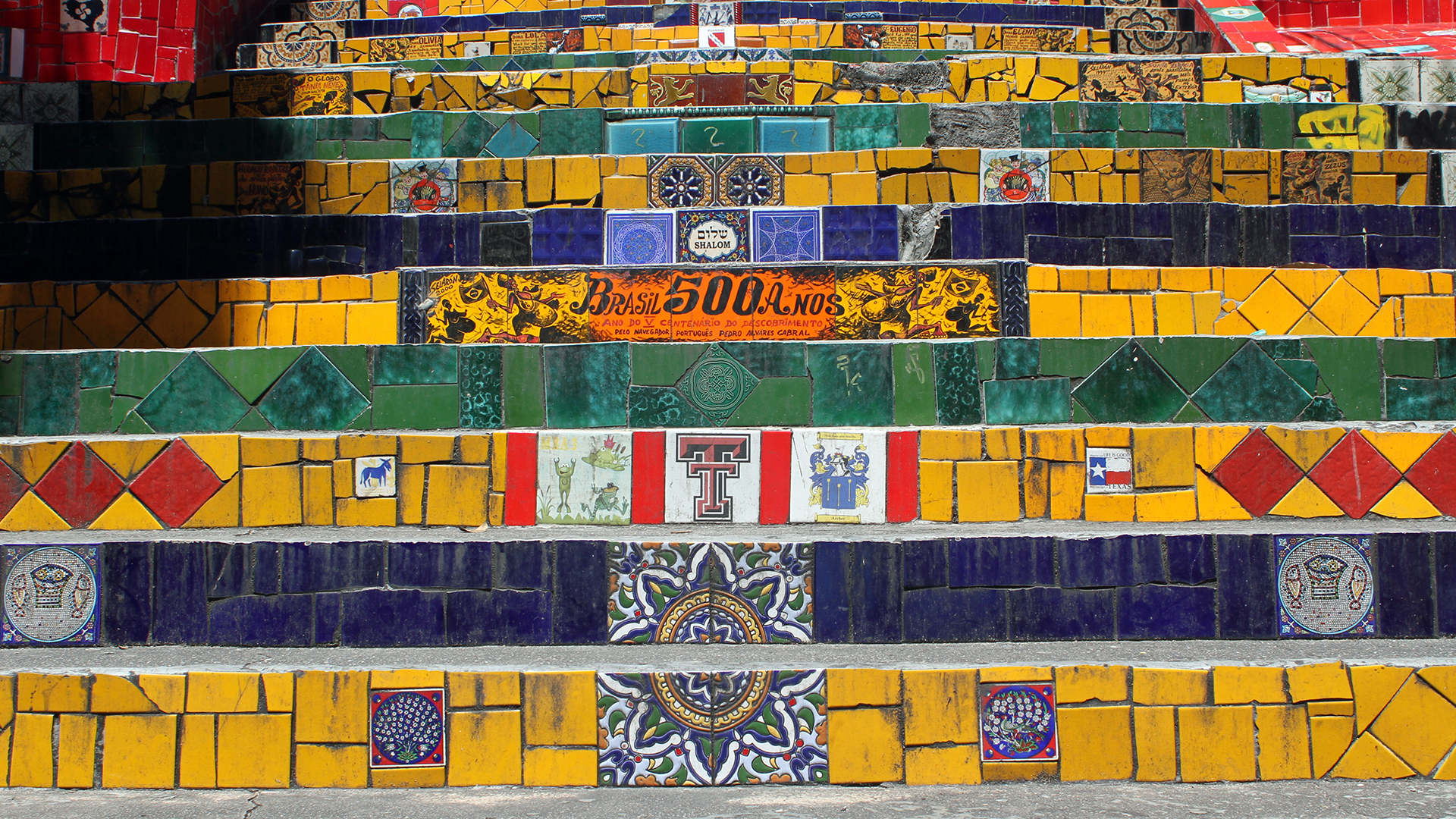 escadaria-selarón-lapa-area-rio-brazil-swiper-hero-gallery