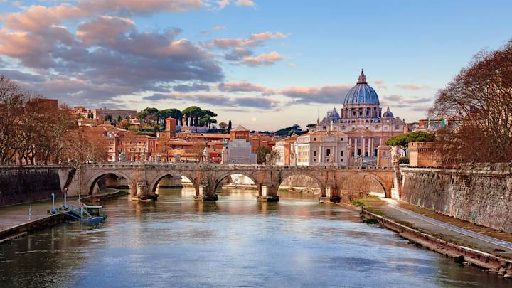 dome-saint-peters-basilica-vatican-bridge-swiper-hero-gallery