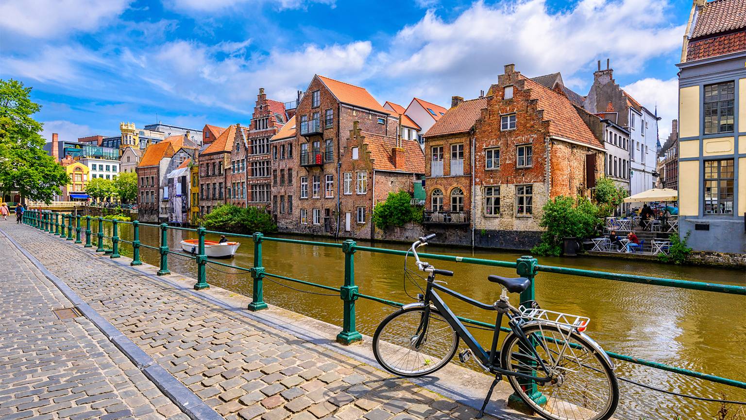 ghent-belgium-river-side-bike-swiper-hero-gallery