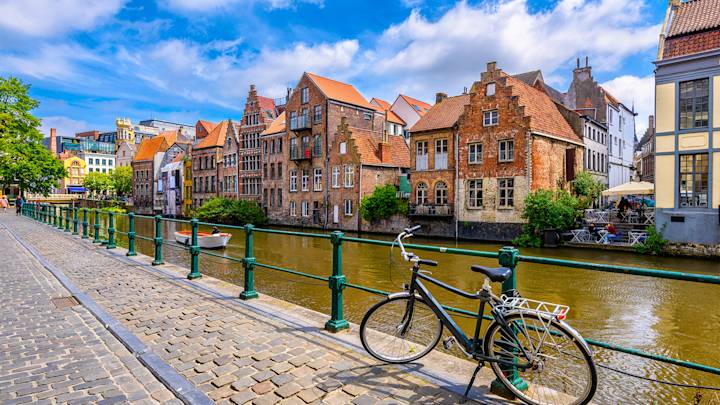 ghent-belgium-river-side-bike-swiper-hero-gallery