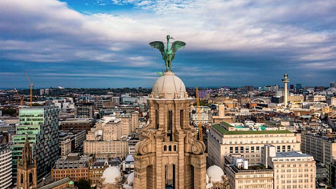 driving-tour-of-liverpool-winter-experience