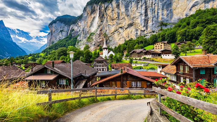 lauterbrunnen-switzerland-waterfall-church-village-swiper-hero-gallery