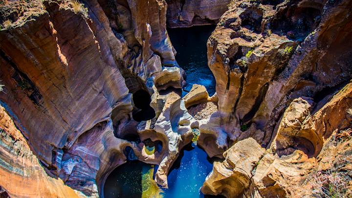 bourkes-luck-pothols-south-africa-swiper-hero-gallery