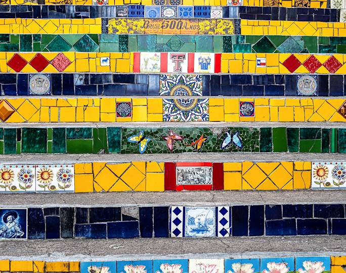 visit-lapa-tiled-staircase-experience
