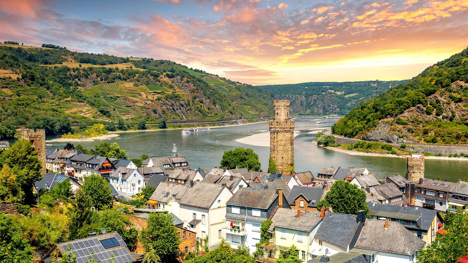 oberwesel-germany-rhine-river-swiper-hero-gallery