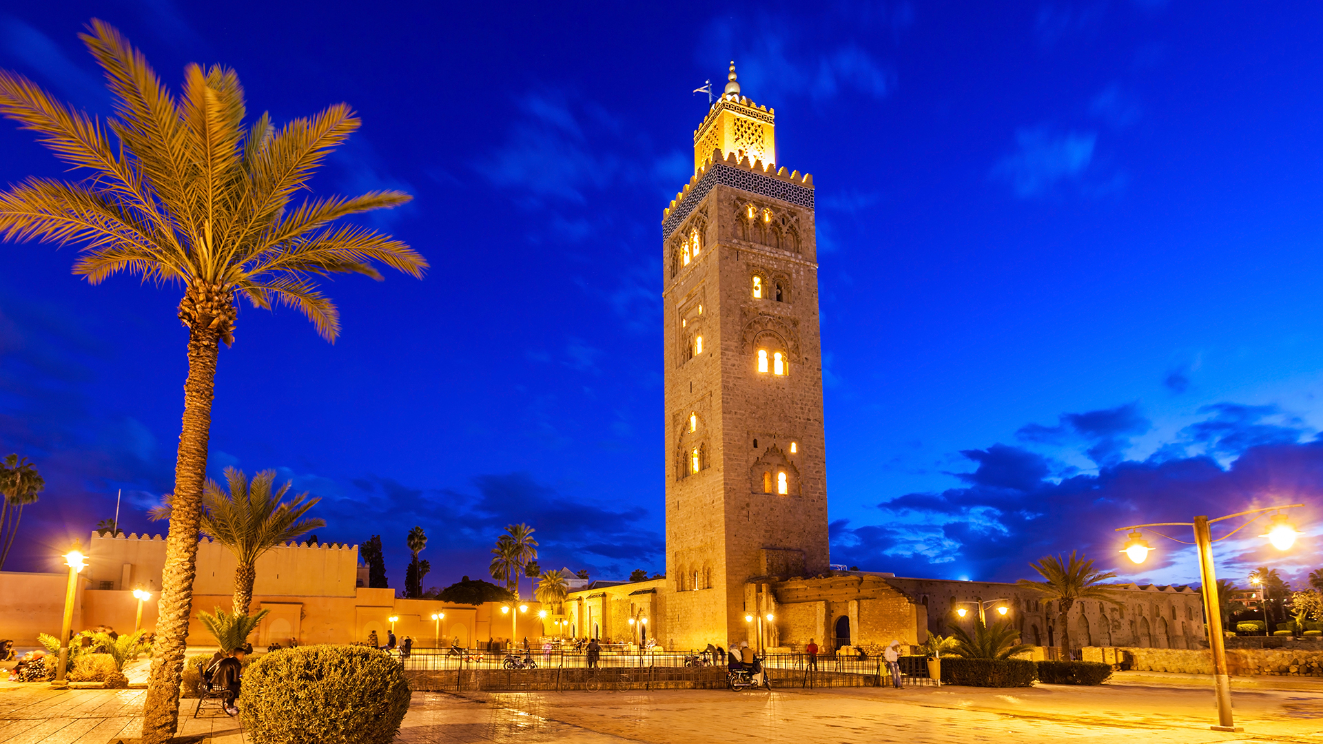 Marrakesh-Koutoubia-minaret-morocco