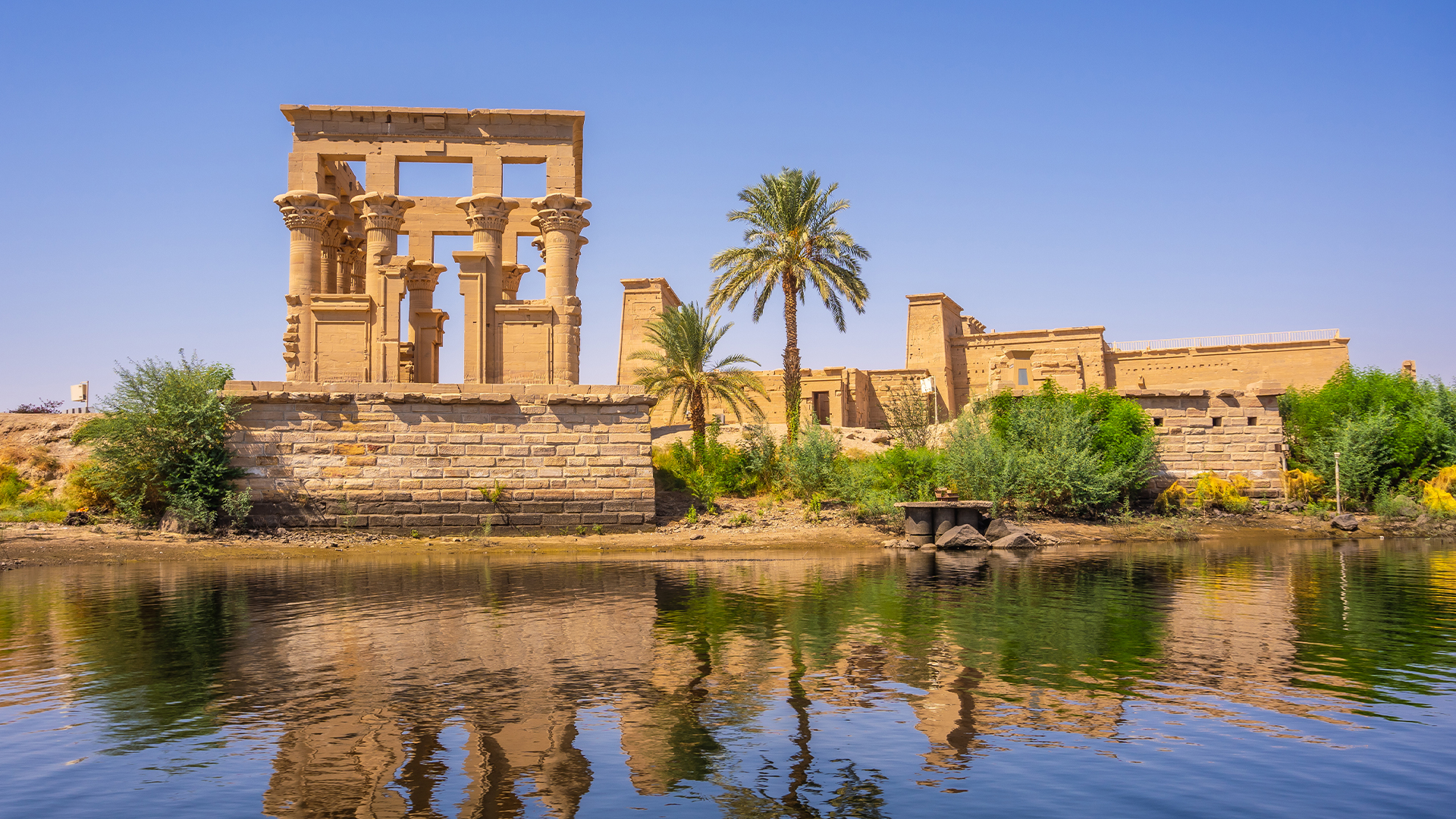 day3-egypt-nile-philae-view-nile-jewel