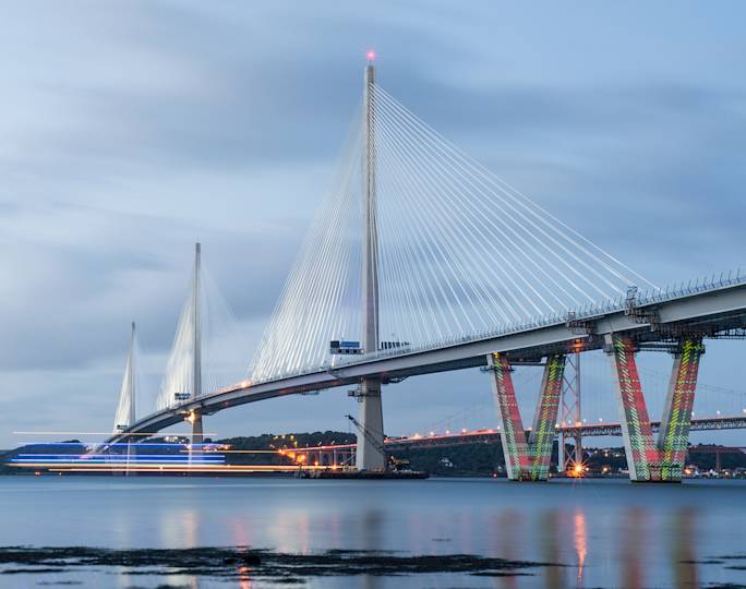 drive-along-cairngorms-national-park-queensferry-crossing-winter-experience