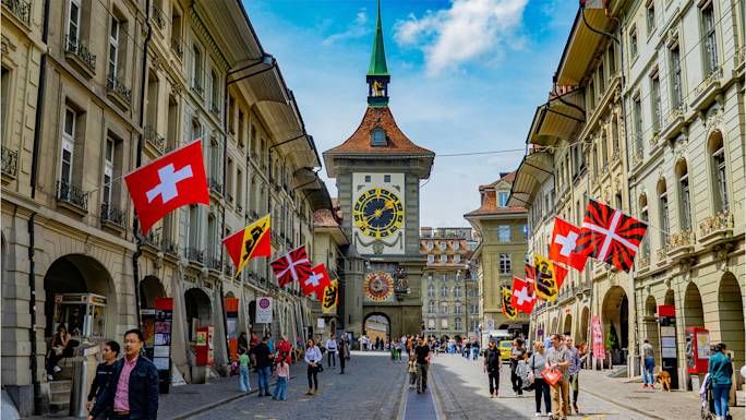 explore-bern-on-short-orientation-walk-included-experience