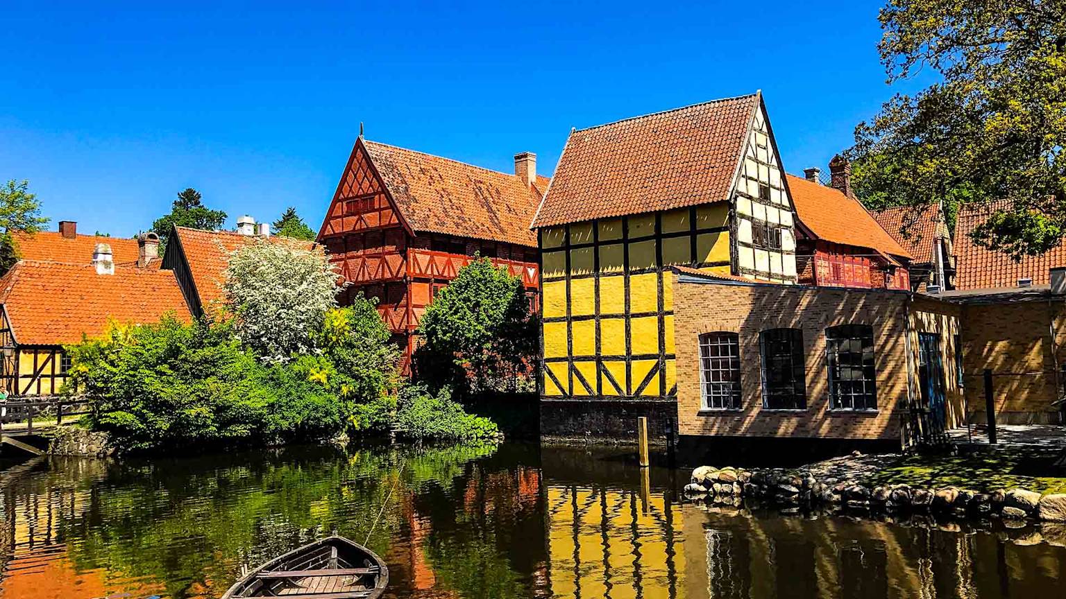 aarhus-denmark-scandinavia-guided-tour