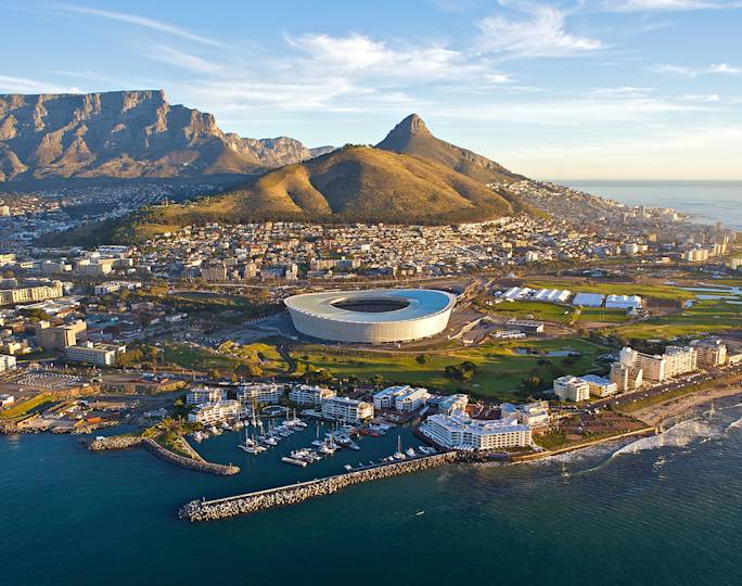 take-a-driving-and-walking-tour-of-cape-town-experience