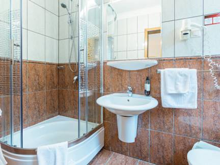 hotel-ambient-bathroom