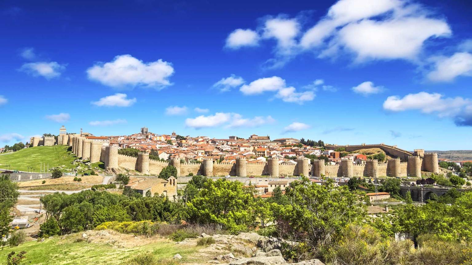 historic-city-avila-spain-walls-walled-city