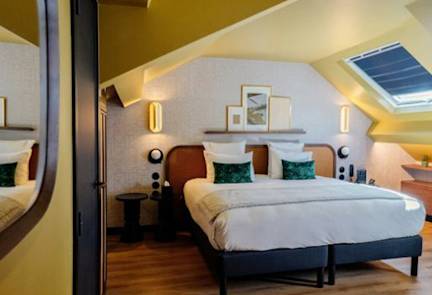 hotel-riesner-room