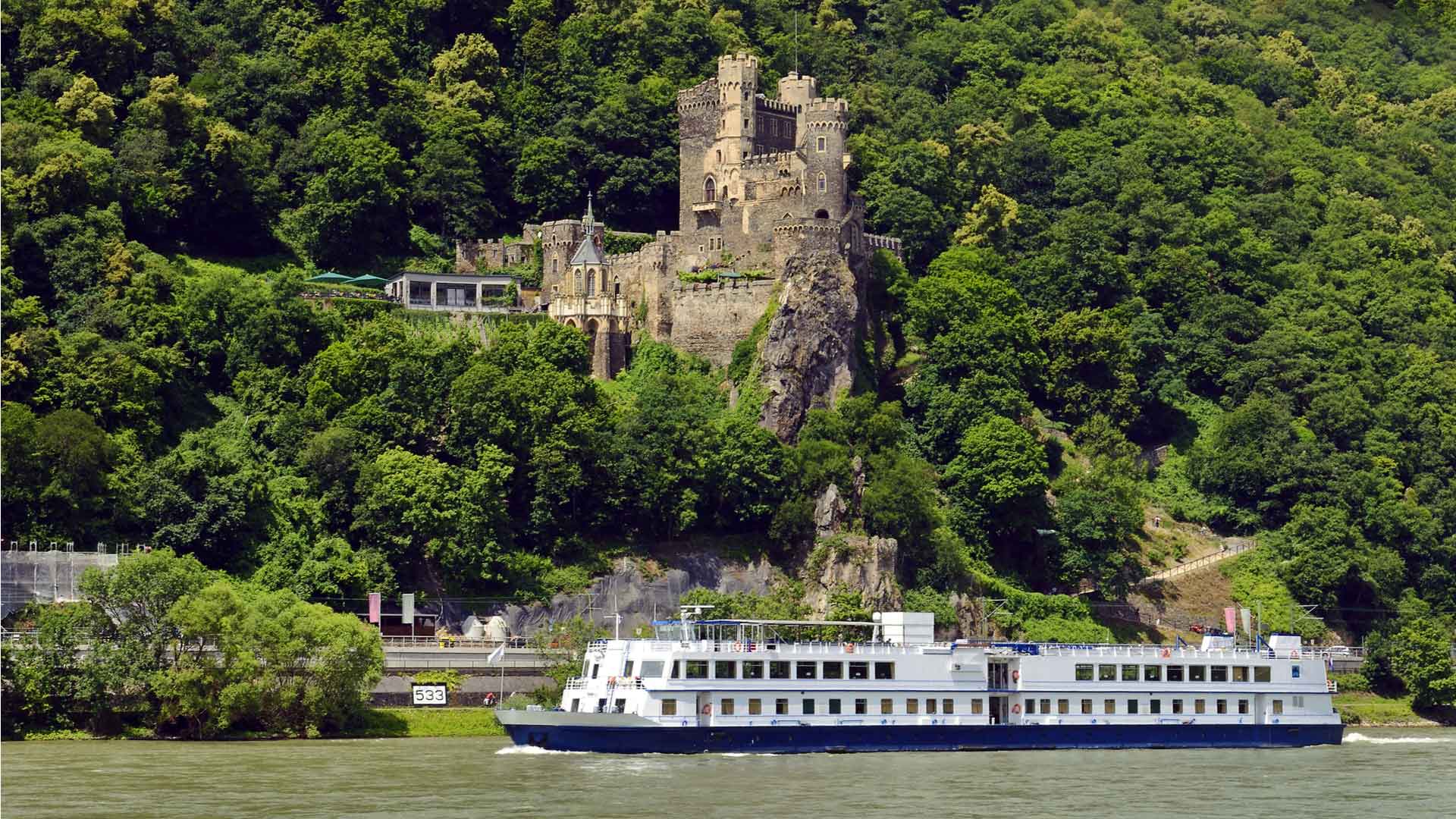 day5-rhine-valley-europe-new-year-taster