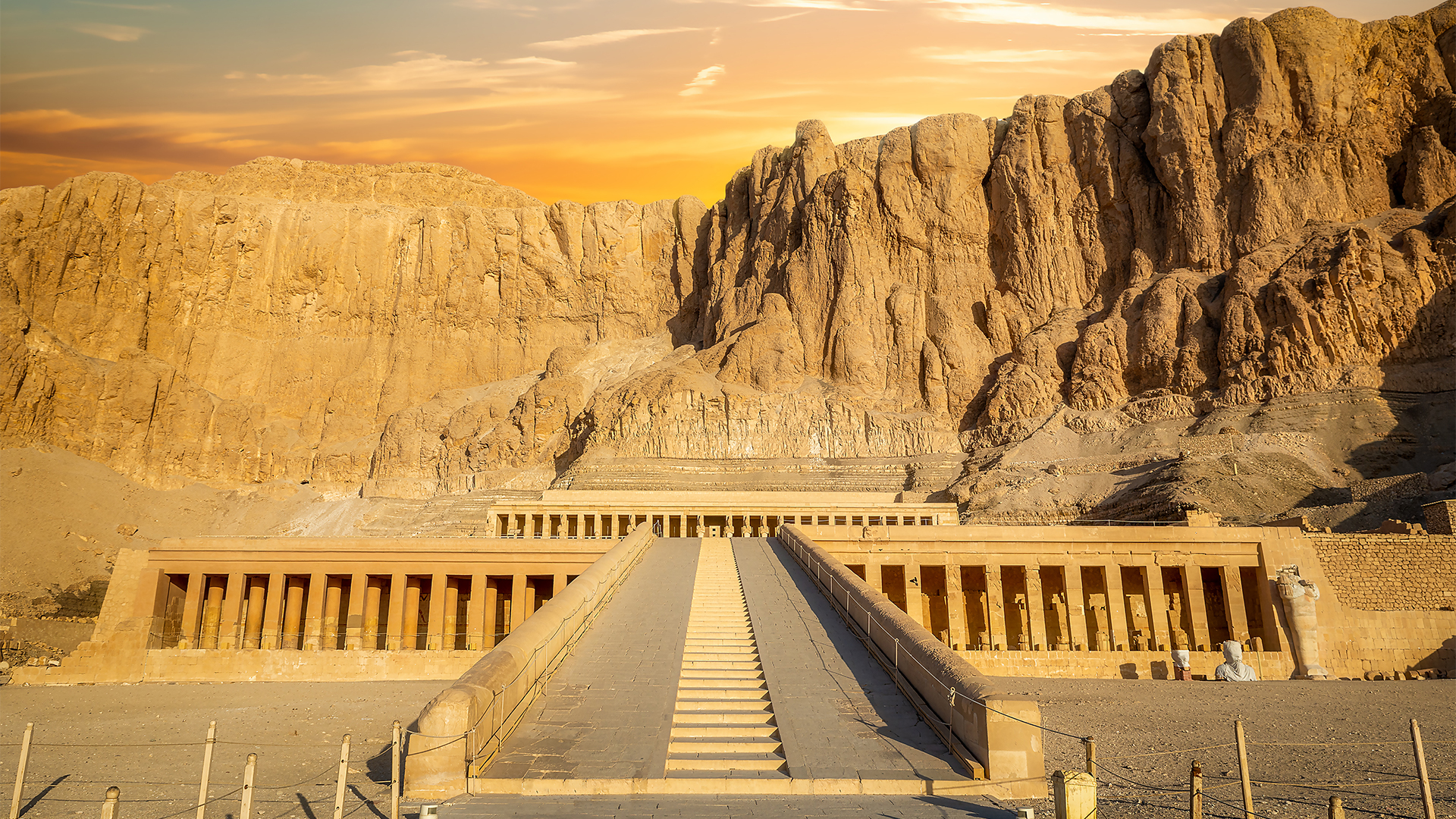 temple-of-queen-hatshepsut-luxor-egypt-swiper-hero-gallery
