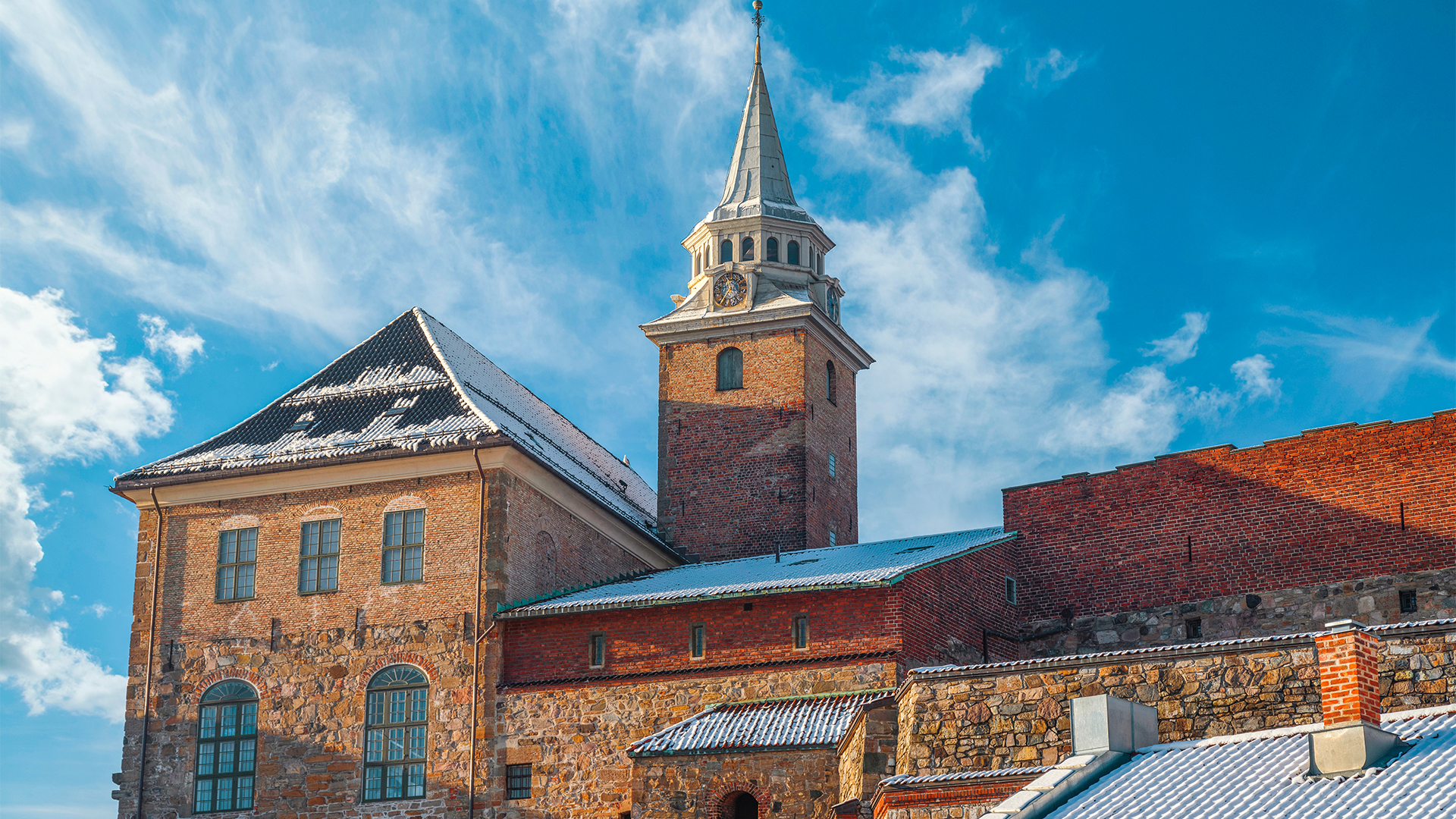 akershus-castle-norway-winter-swiper-hero-gallery