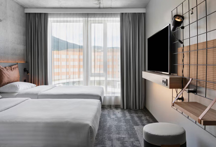 moxy-bergen-hotel-room