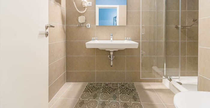 Impulso-Fashion-Hotel-bathroom