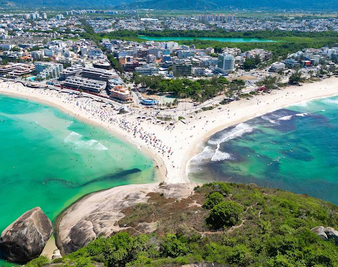 barra-da-tijuca-beach-day-experience