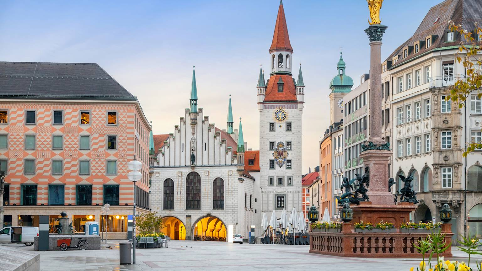 Marienplatz-Munich-Germany-swiper-hero-gallery