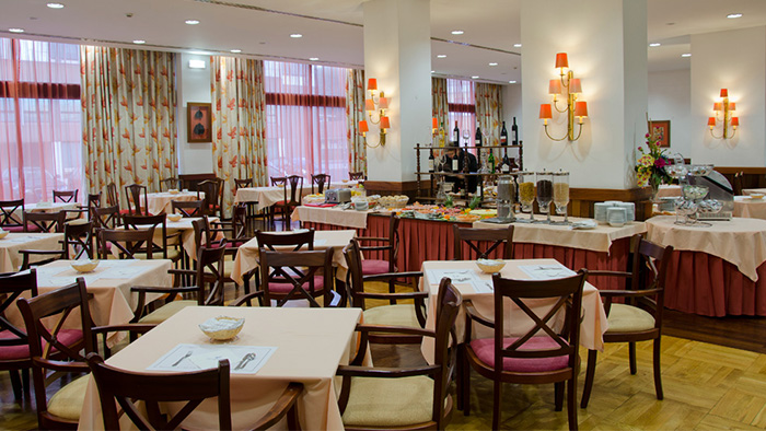 VIP-Executive-Zurique-Hotel-Breakfasr-Room