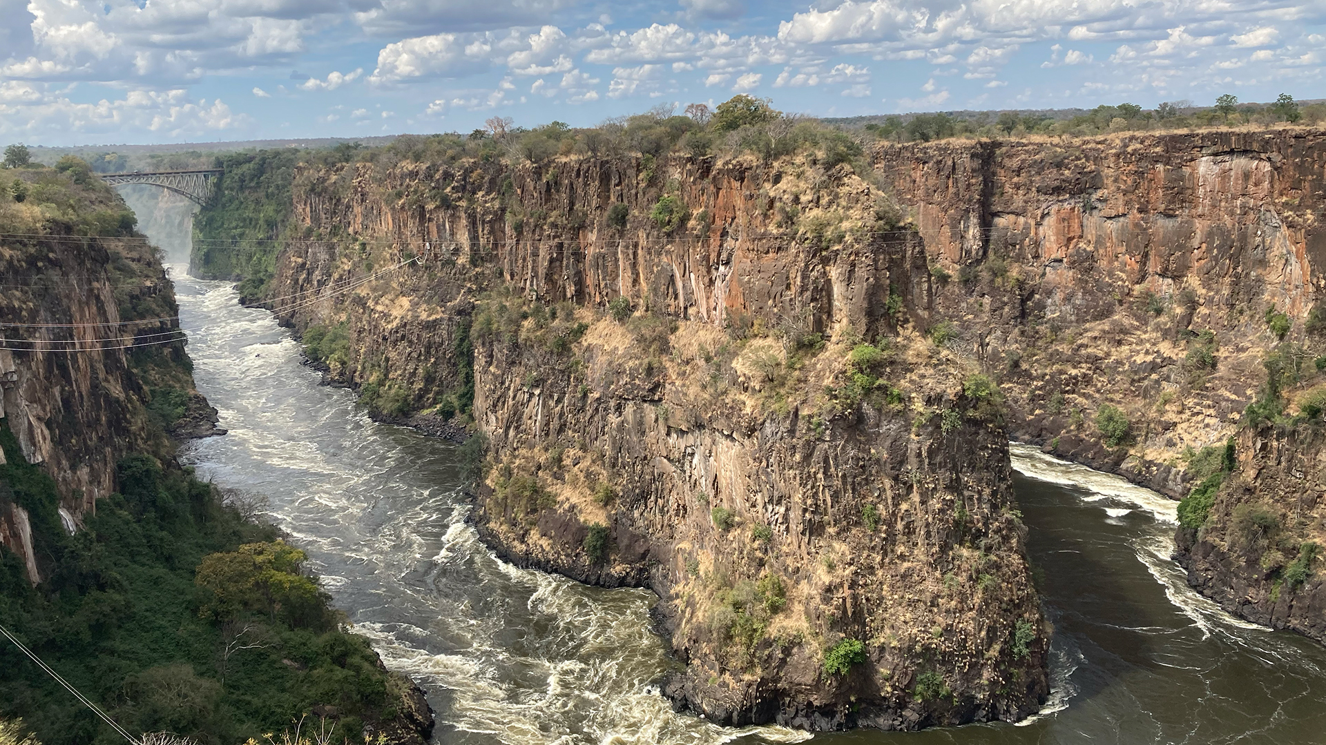 lookout-cafe-gorge-view-victoria-falls