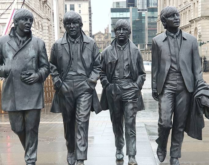 liverpool-beatles-driving-tour-winter-experience