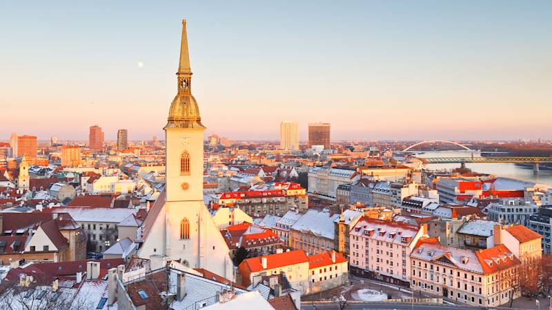 slovakia-country-listing-page-st-martins-cathedral