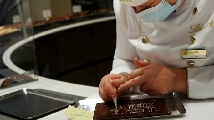 taste-authentic-swiss-chocolate-included-experience