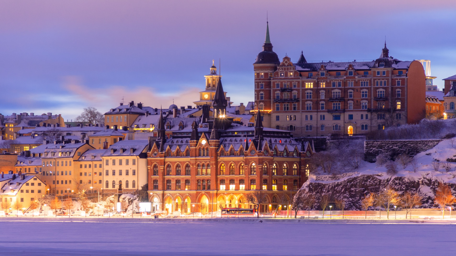 stockholm-sweden-on-winter-morning-snow
