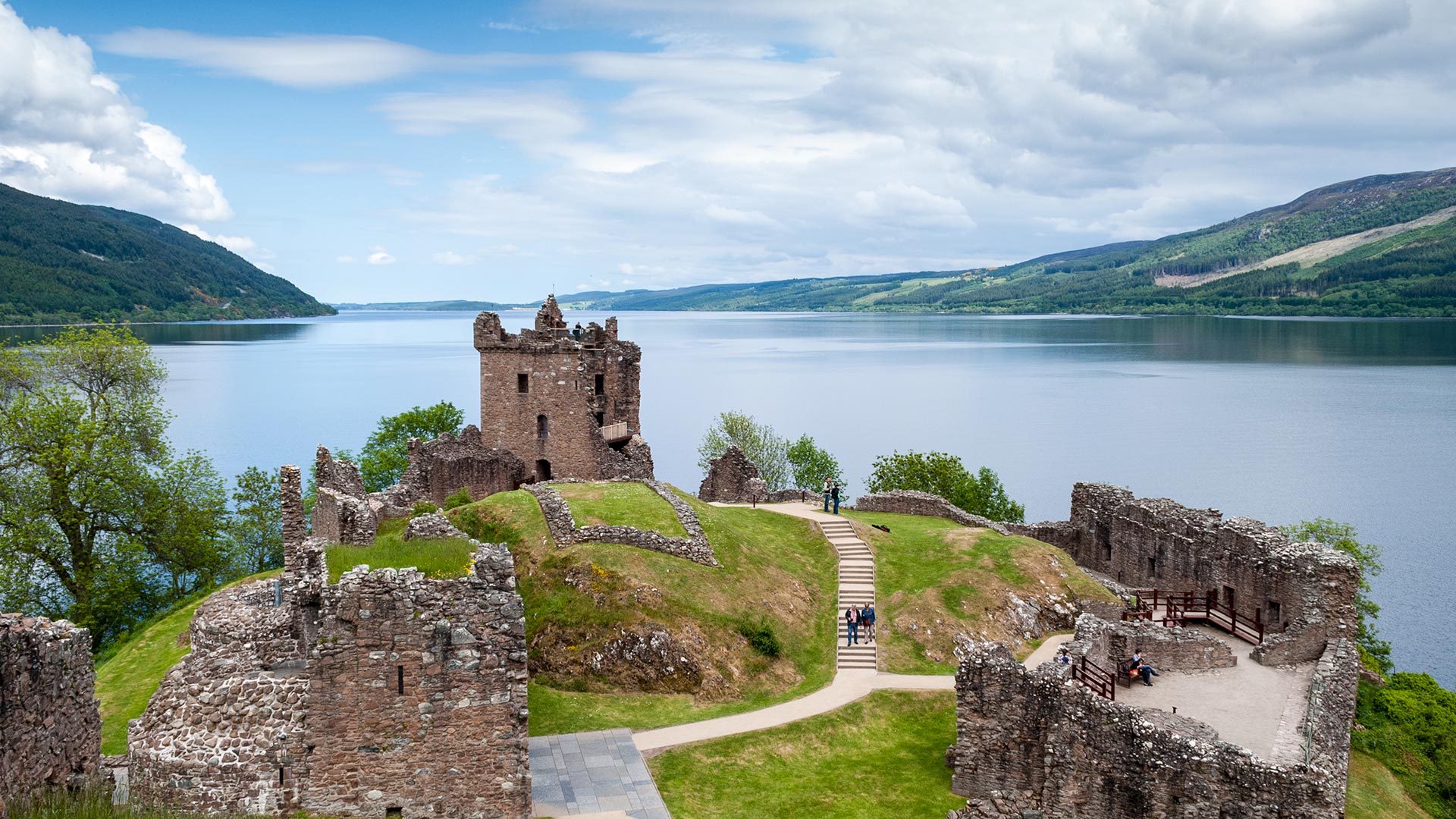 Scotland-Loch-Ness