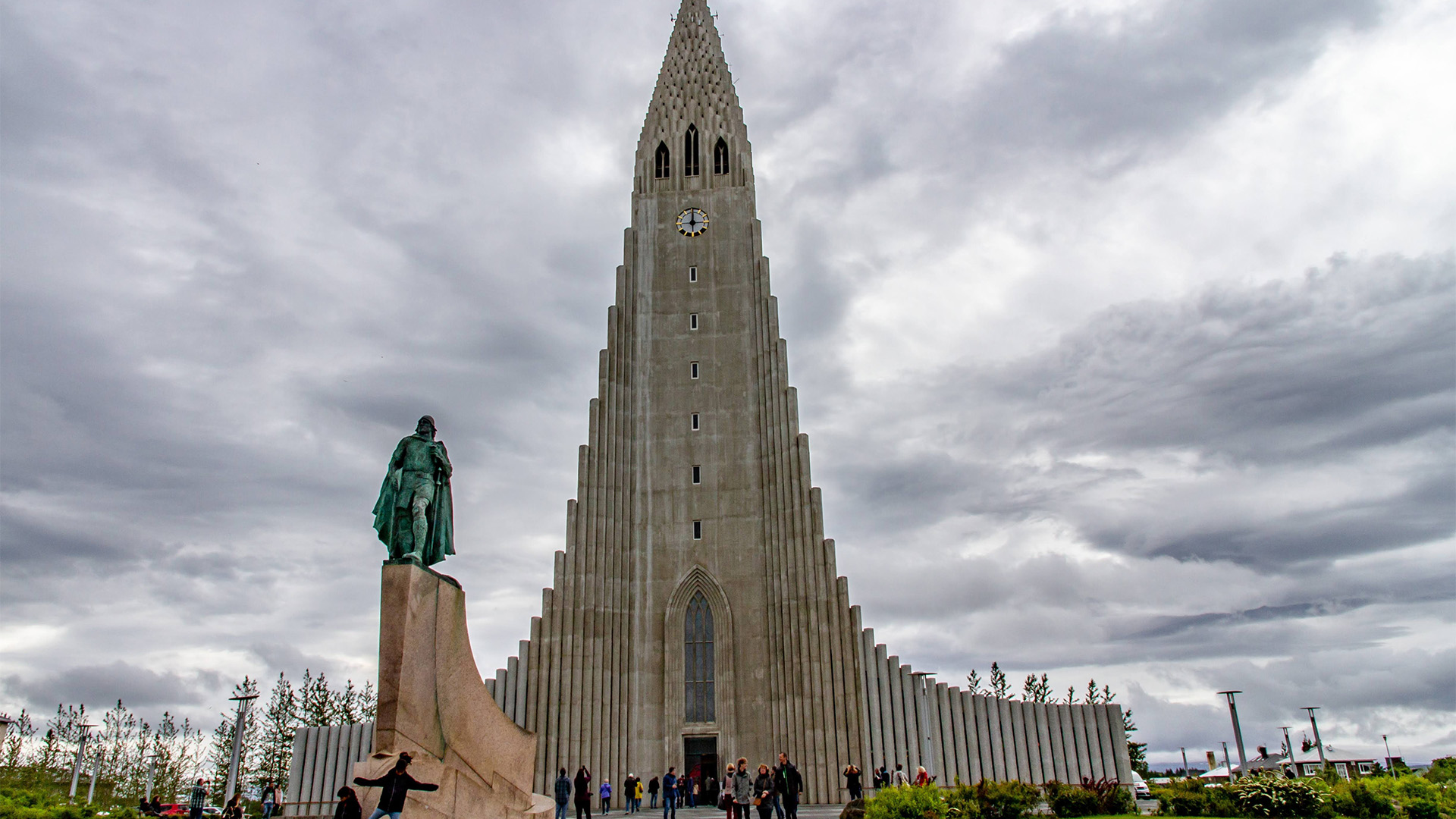 iceland-reykjavik-church
