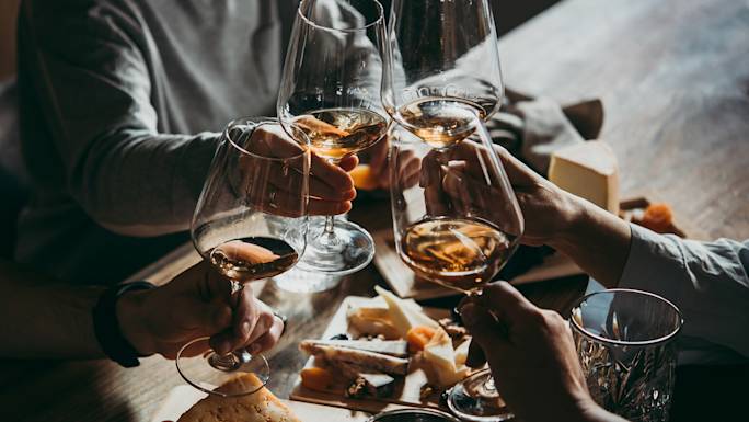 indulge-in-french-dinner-paris-included-expereince
