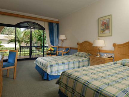 Oasis-Hotel-2017